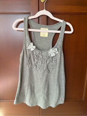 Hollister Gray Floral Appliqué Racerback Tank